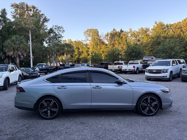 Used 2023 Honda Accord Sport image 7