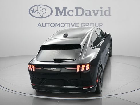 Used 2025 Ford Mustang Mach-E GT AWD/4WD image 39