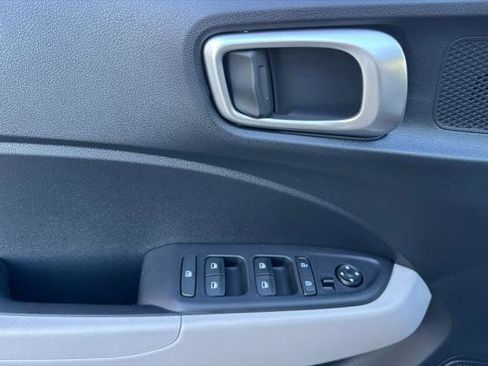 New 2026 Hyundai Venue SEL image 8