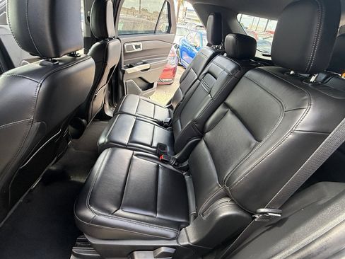 Used 2024 Ford Explorer XLT w/ Equipment Group 202A image 22