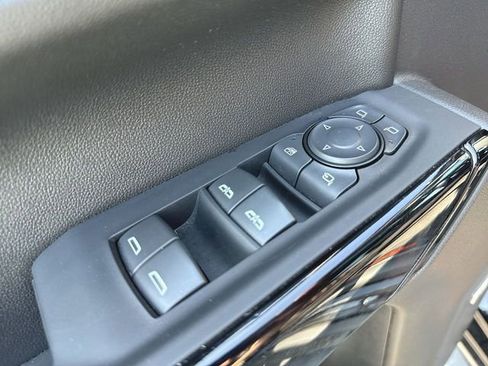 Used 2022 GMC Sierra 1500 SLT w/ SLT Premium Plus Package image 13