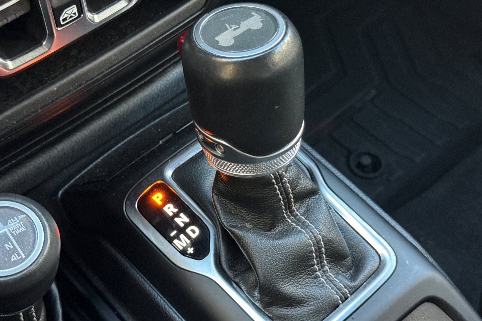 Used 2021 Jeep Wrangler Unlimited Sahara AWD/4WD image 21