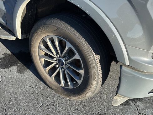 Used 2020 Ford F150 XLT w/ Equipment Group 302A Luxury image 6