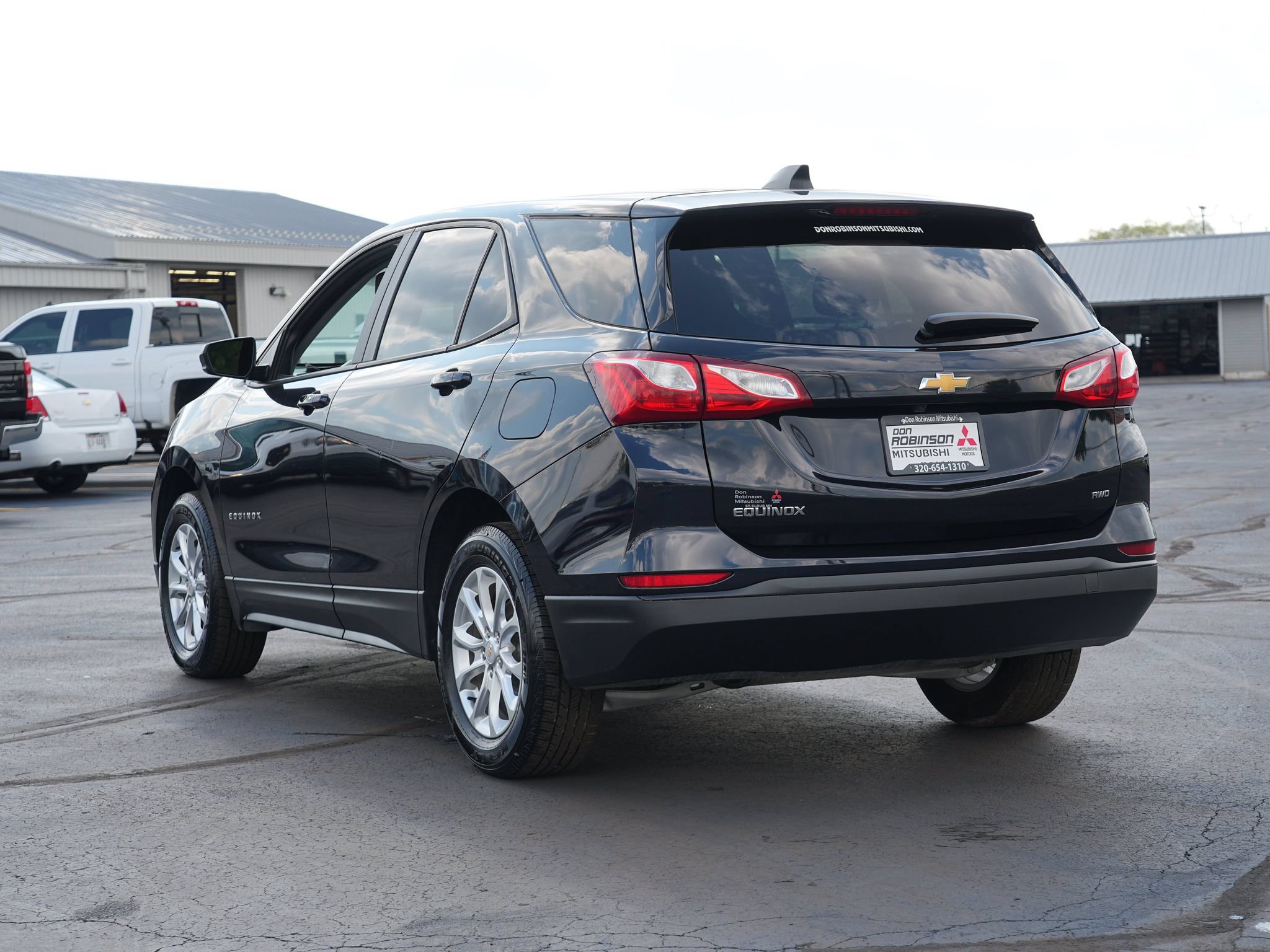 Used 2020 Chevrolet Equinox LS AWD/4WD image 6