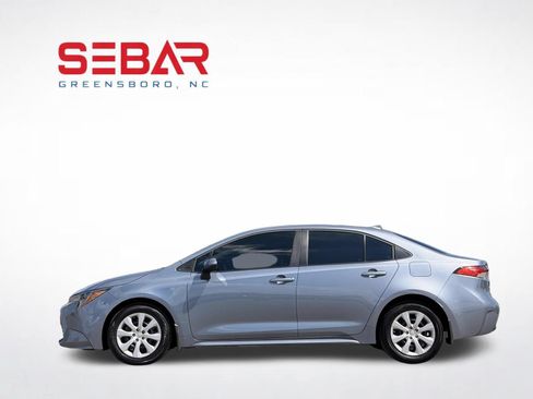 Used 2026 Toyota Corolla LE FWD image 11