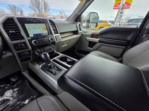 Used 2019 Ford F150 Lariat w/ Equipment Group 502A Luxury AWD/4WD image 22