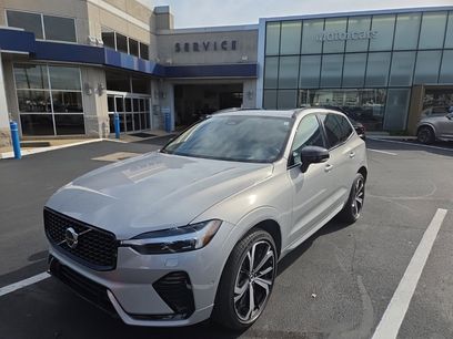 Certified 2022 Volvo XC60 B6 R-Design w/ Advanced Package