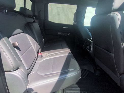 Used 2020 Chevrolet Silverado 1500 LTZ AWD/4WD image 30