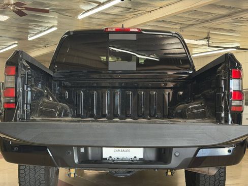 Used 2026 Nissan Frontier PRO-4X AWD/4WD image 31
