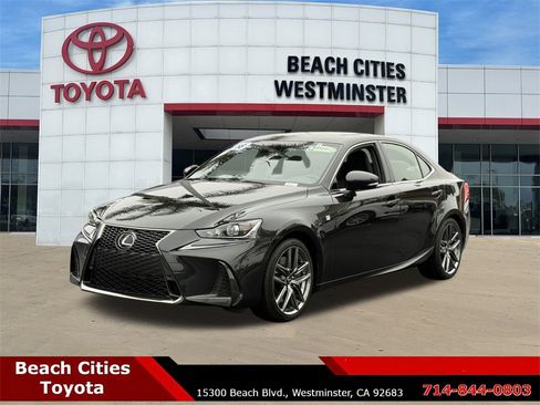 Used 2018 Lexus IS 350 image 6