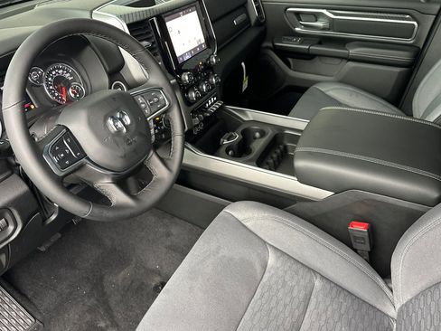 New 2026 RAM 1500 4x4 Crew Cab image 9