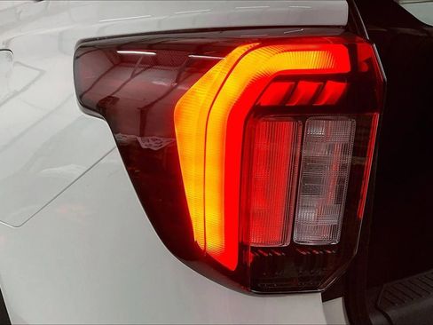 New 2026 Ford Explorer ST-Line w/ ST-Line Street Pack image 29