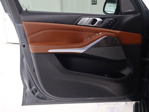 Used 2019 BMW X7 xDrive40i w/ Premium Package AWD/4WD image 12
