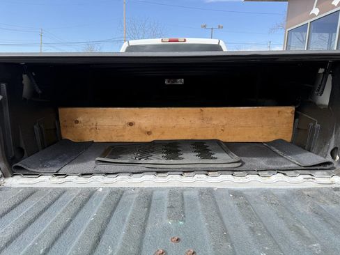 Used 2002 Chevrolet Silverado 2500 2WD Regular Cab image 22