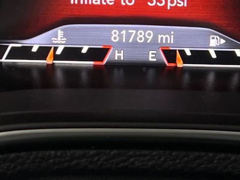 Used 2019 Jeep Cherokee Limited image 22