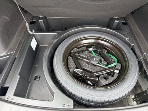 Used 2024 Chevrolet Blazer LT w/ Convenience Package image 12