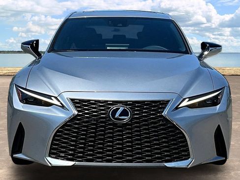 Used 2024 Lexus IS 300 w/ Comfort Package RWD image 2