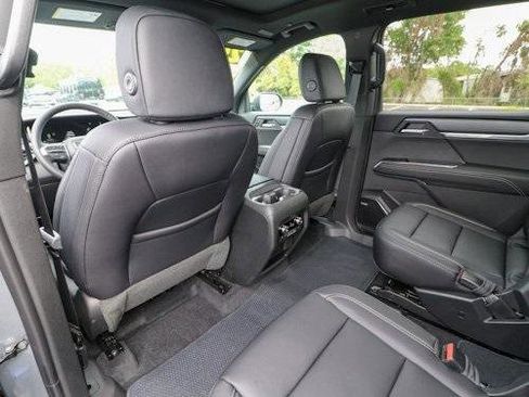 New 2025 GMC Acadia Elevation w/ Elevation Premium Package image 27