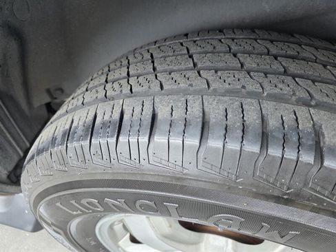 Used 2006 Honda Pilot EX image 12