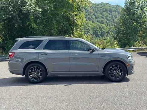 Used 2023 Dodge Durango R/T AWD/4WD image 8