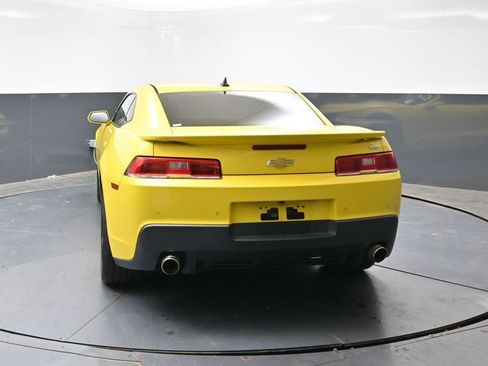 Used 2015 Chevrolet Camaro SS RWD image 8