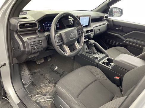 Used 2025 Toyota 4Runner SR5 image 19