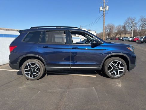 Used 2023 Honda Passport Elite image 6