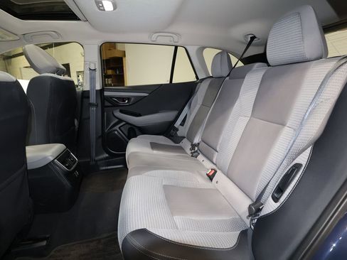 Used 2025 Subaru Outback Premium image 24