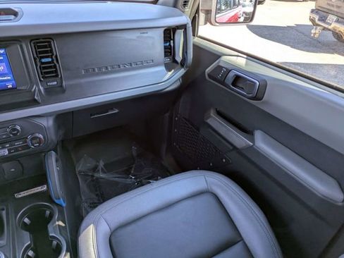 Used 2023 Ford Bronco Black Diamond image 17
