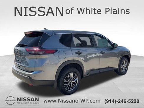 Certified 2026 Nissan Rogue S AWD/4WD image 5
