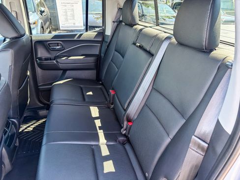 Used 2023 Honda Ridgeline RTL-E image 17