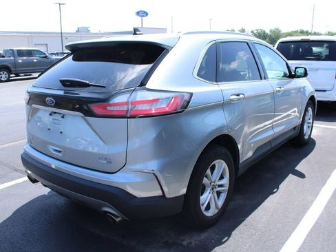 Used 2020 Ford Edge SEL w/ Convenience Package AWD/4WD image 4