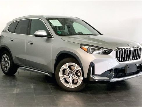 Used 2023 BMW X1 xDrive28i AWD/4WD image 2