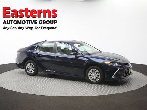 Used 2021 Toyota Camry LE FWD image 46