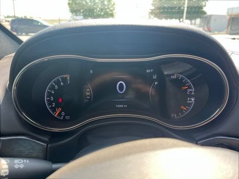 Used 2019 Jeep Grand Cherokee High Altitude AWD/4WD image 14