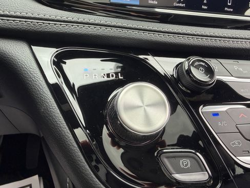 New 2026 Chrysler Pacifica Limited image 50