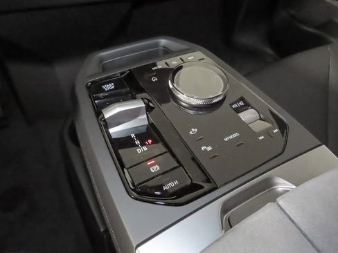 Used 2026 BMW iX xDrive45 w/ M Sport Package image 23