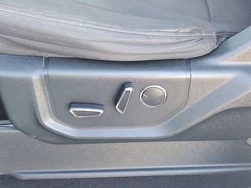 Used 2016 Ford F150 XLT w/ Equipment Group 302A Luxury image 22