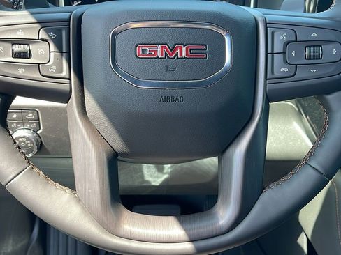New 2026 GMC Sierra 1500 AT4 w/ AT4 Premium Package AWD/4WD image 22