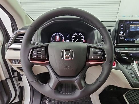 New 2026 Honda Odyssey EX-L image 24