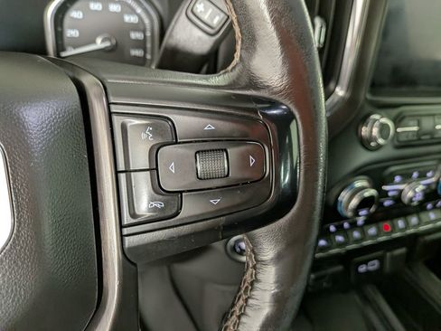 Used 2021 GMC Sierra 1500 AT4 w/ Technology Package image 21