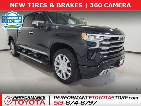 Used 2023 Chevrolet Silverado 1500 High Country w/ High Country Premium Package AWD/4WD image 1