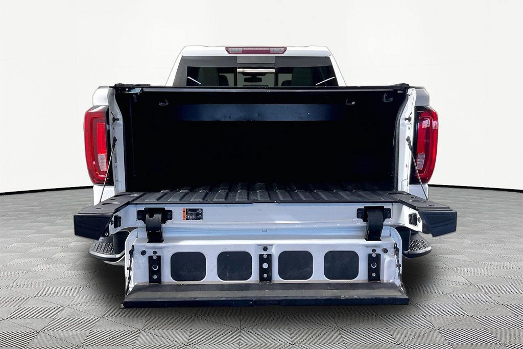Certified 2019 GMC Sierra 1500 SLT RWD image 7