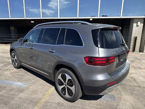 New 2026 Mercedes-Benz GLB 250 image 3