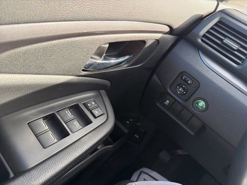 Used 2017 Honda Pilot EX-L image 23