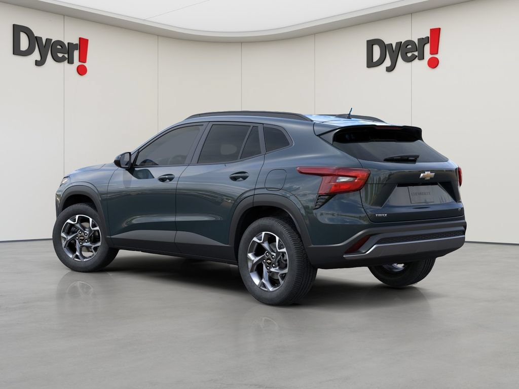 New 2026 Chevrolet Trax LT w/ LT Convenience Package FWD image 3