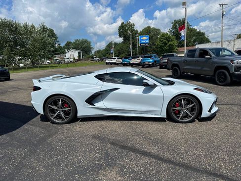 Used 2023 Chevrolet Corvette Stingray Coupe w/ Z51 Performance Package RWD image 6