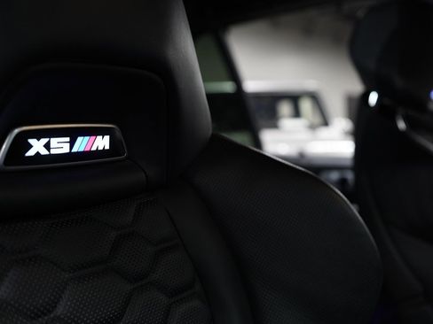 Used 2021 BMW X5 M w/ Competition Package AWD/4WD image 42