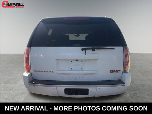 Used 2008 GMC Yukon XL Denali image 4
