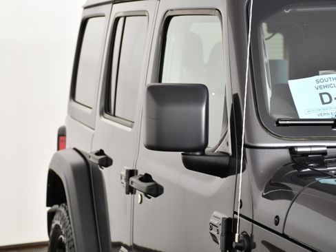 Used 2021 Jeep Wrangler Unlimited Sport AWD/4WD image 13
